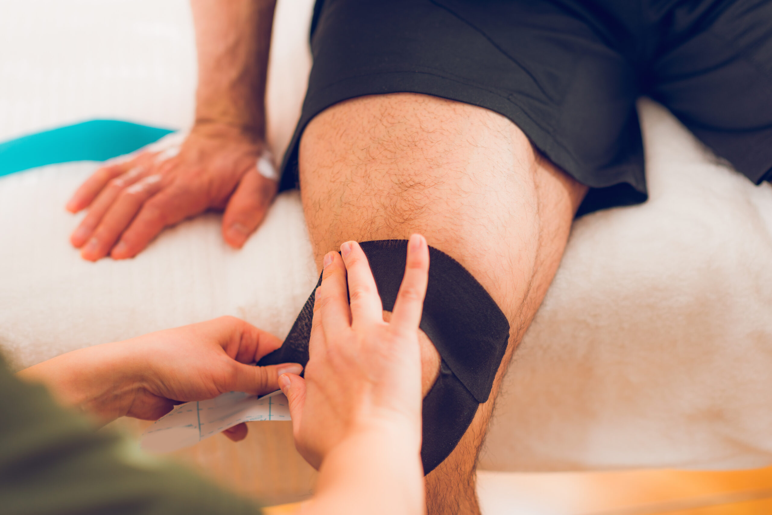 Kinesio taping for knee pain
